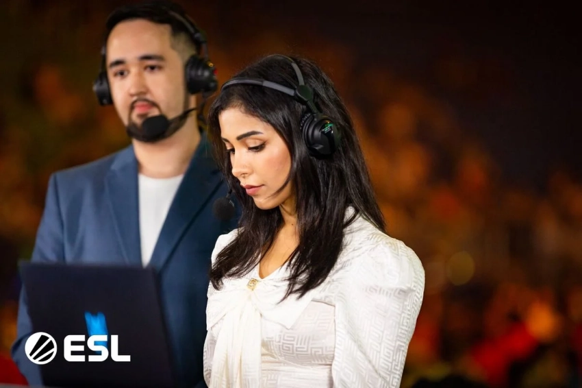 343 собрал команду Team Aureus с TIMS и skem по Dota 2