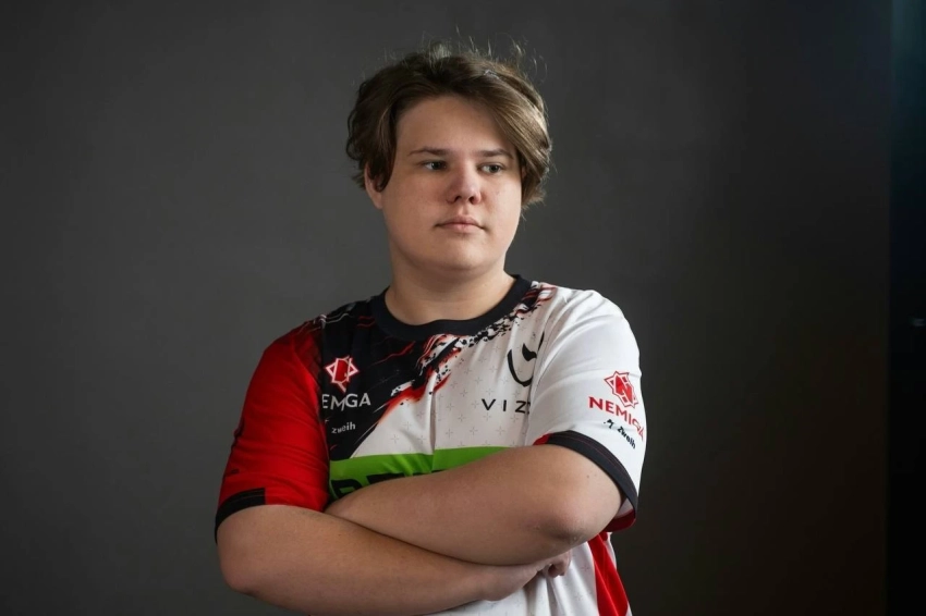 Сразу два именитых инсайдер по Counter-Strike 2 заявили о переходе Zweih в PARIVISION